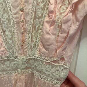 Elegant Vintage Lace Trim Pink Dress